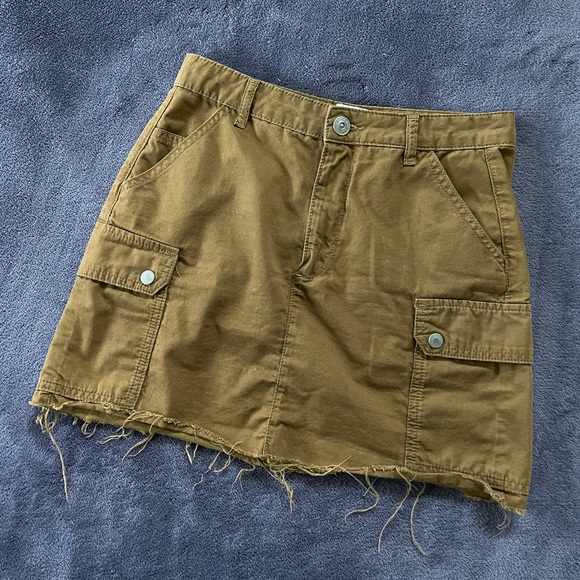 BDG Tan Mini Skirt - Picture 1 of 4